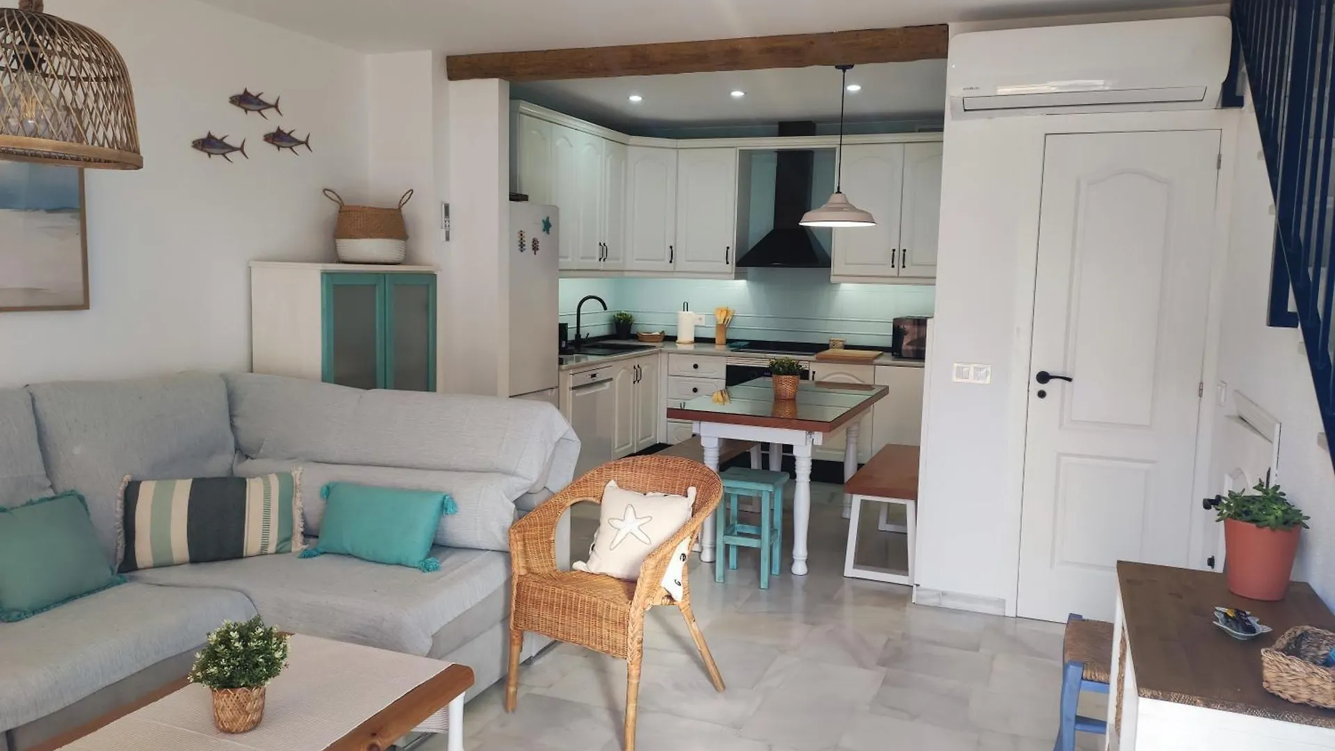 Casa Lola Conil, Azotea Al Mar Y Parking Solo Familias O Parejas Villa Conil De La Frontera 0*,  Spanje